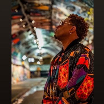 Bobby V booking agency